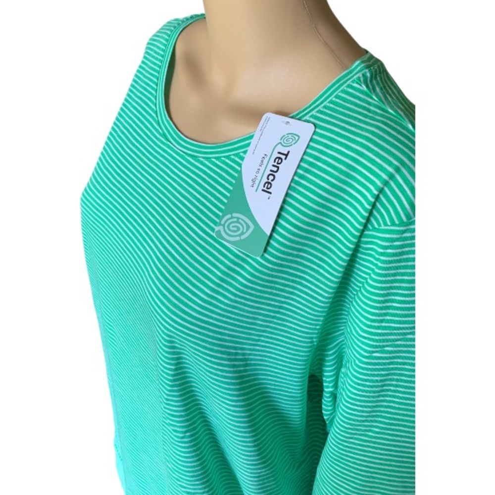 LANDSEND Women’s Plus 3/4 Sleeve Swing Tunic
Lightweight Cooling Cotton/Tensel - Picture 3 of 6